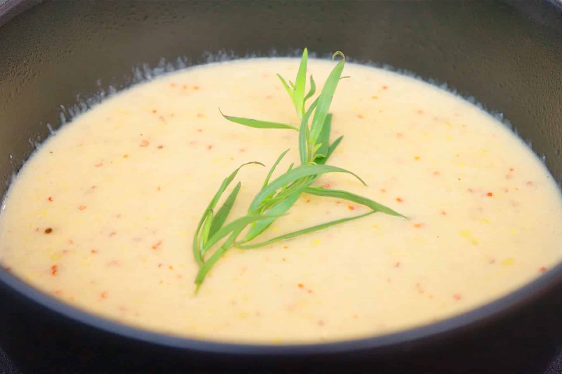 Blumenkohlsuppe mit Senf - alma Küchen